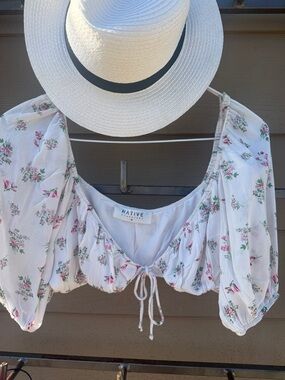 Native Daughters Romantic White Peasant Lined Crop Top w/ Pink Floral Print "M"